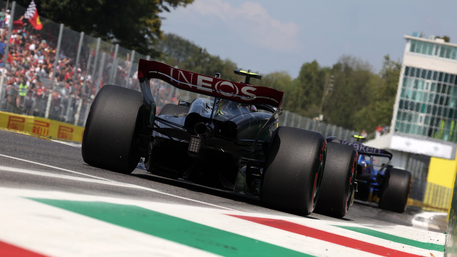 Lewis Hamilton (GBR) Mercedes AMG F1 W14. Formula 1 World Championship, Rd 15, Italian Grand Prix, Monza, Italy,
