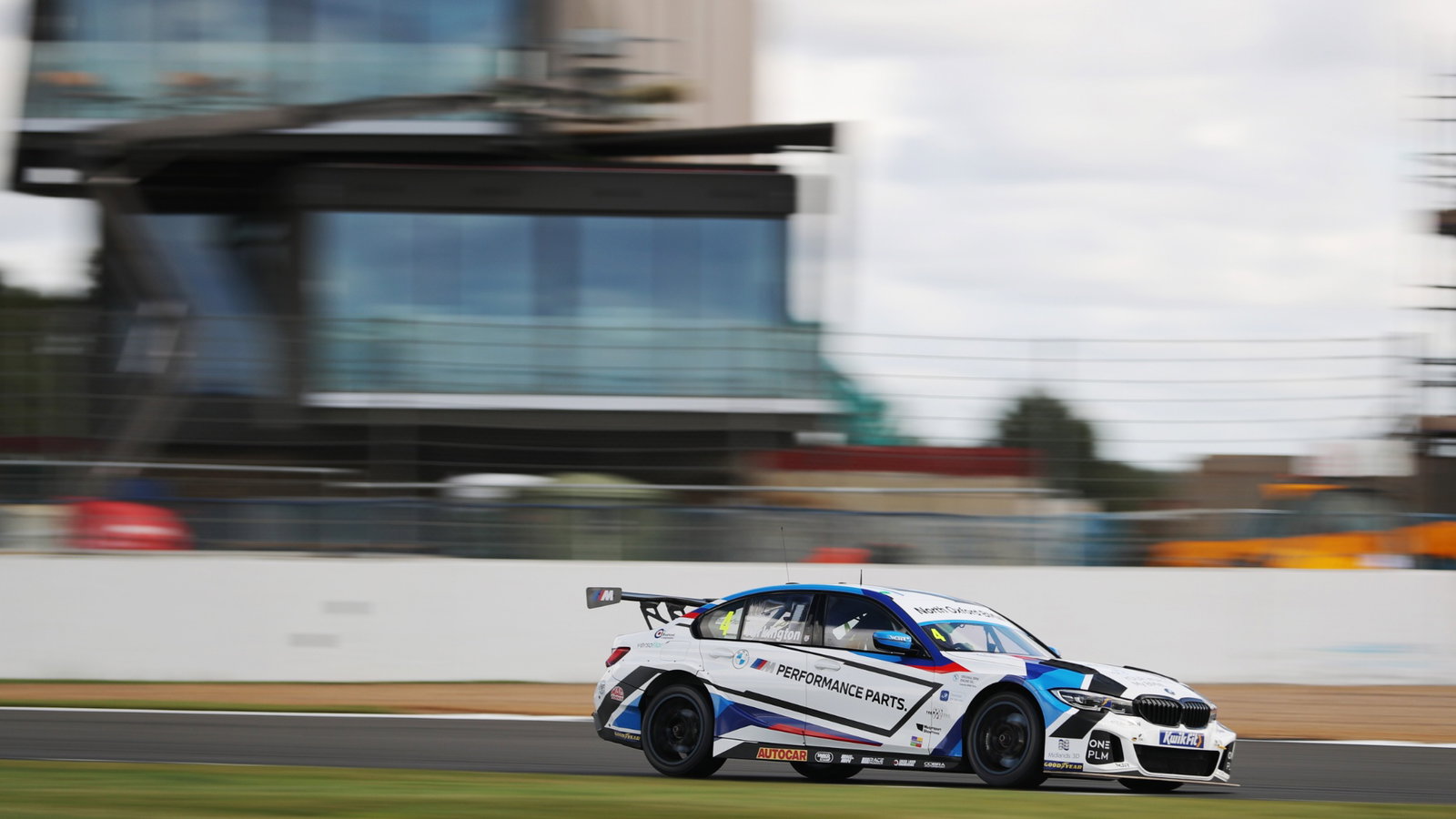 Colin Turkington - Team BMW BMW 330e M