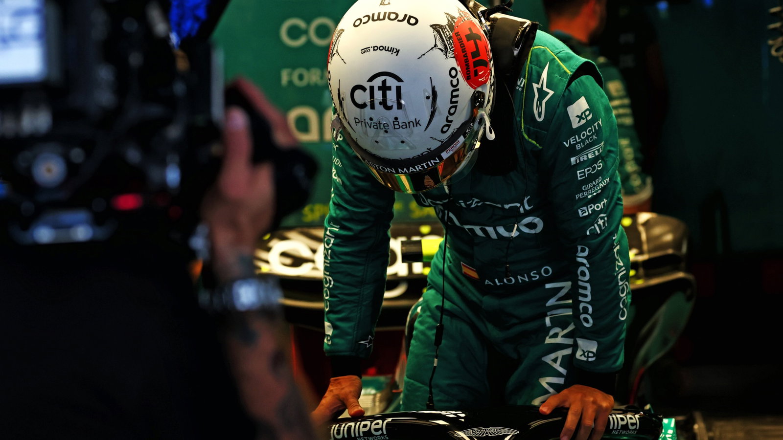 Fernando Alonso (ESP) Aston Martin F1 Team AMR23. Formula 1 World Championship, Rd 17, Japanese Grand Prix, Suzuka, Japan,