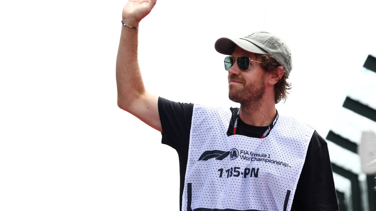 Sebastian Vettel (GER). Formula 1 World Championship, Rd 17, Japanese Grand Prix, Suzuka, Japan, Race Day. -