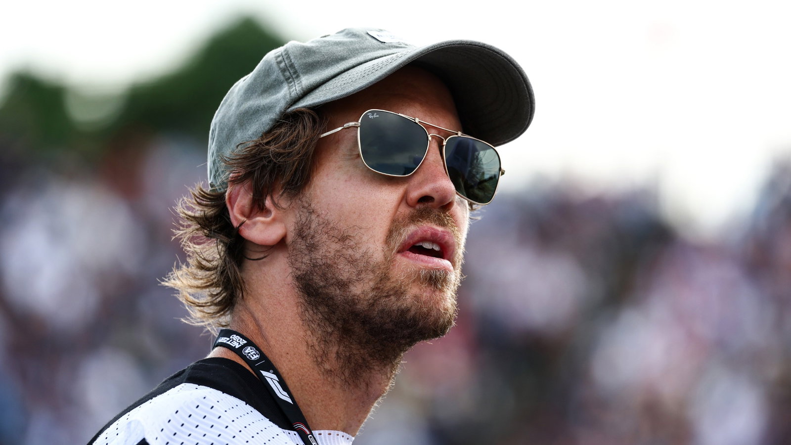 Sebastian Vettel (GER). Formula 1 World Championship, Rd 17, Japanese Grand Prix, Suzuka, Japan, Race Day.-