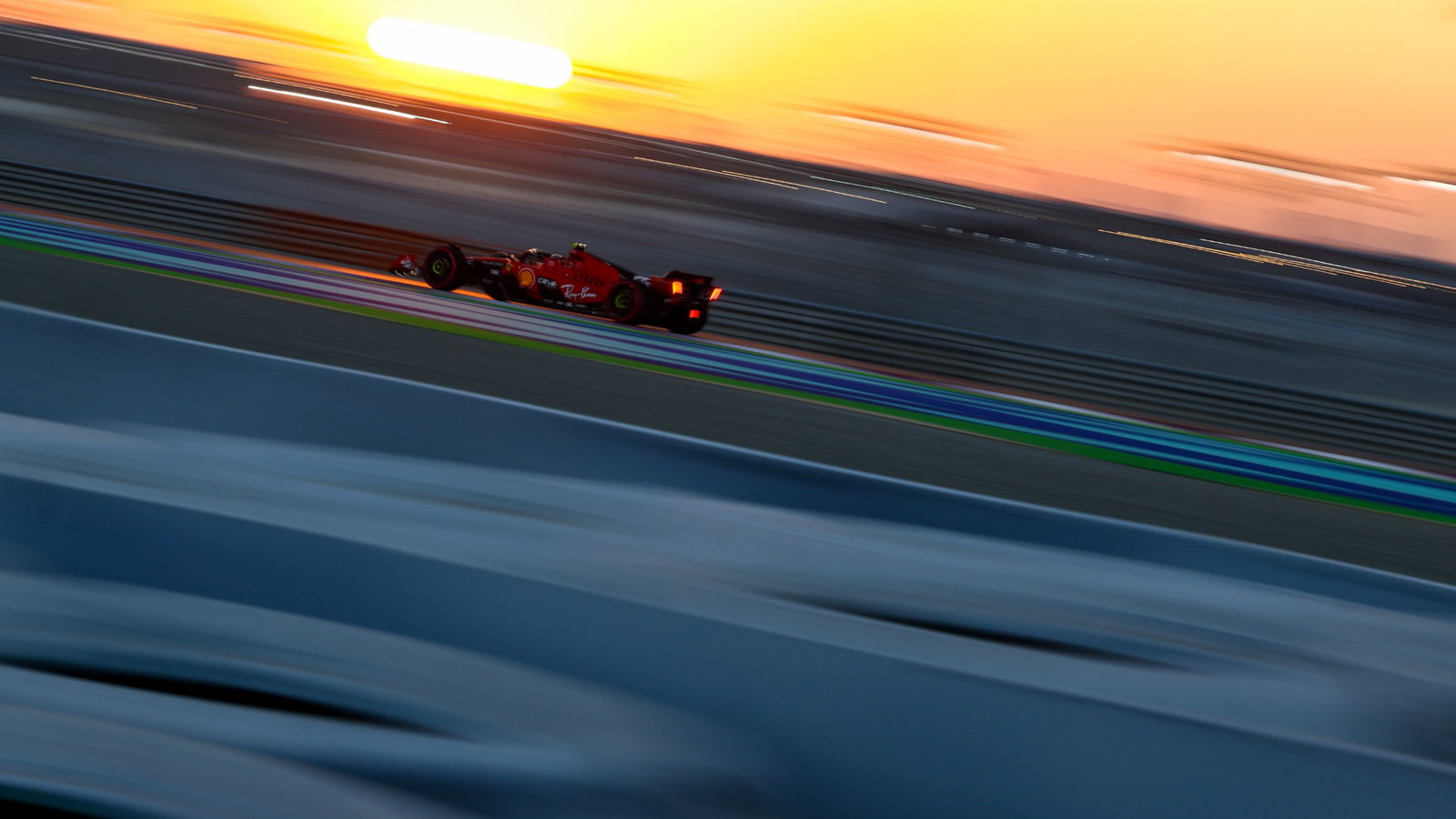 Carlos Sainz Jr (ESP), Scuderia Ferrari Formula 1 World Championship, Rd 18, Qatar Grand Prix, Doha, Qatar, Sprint Day.-