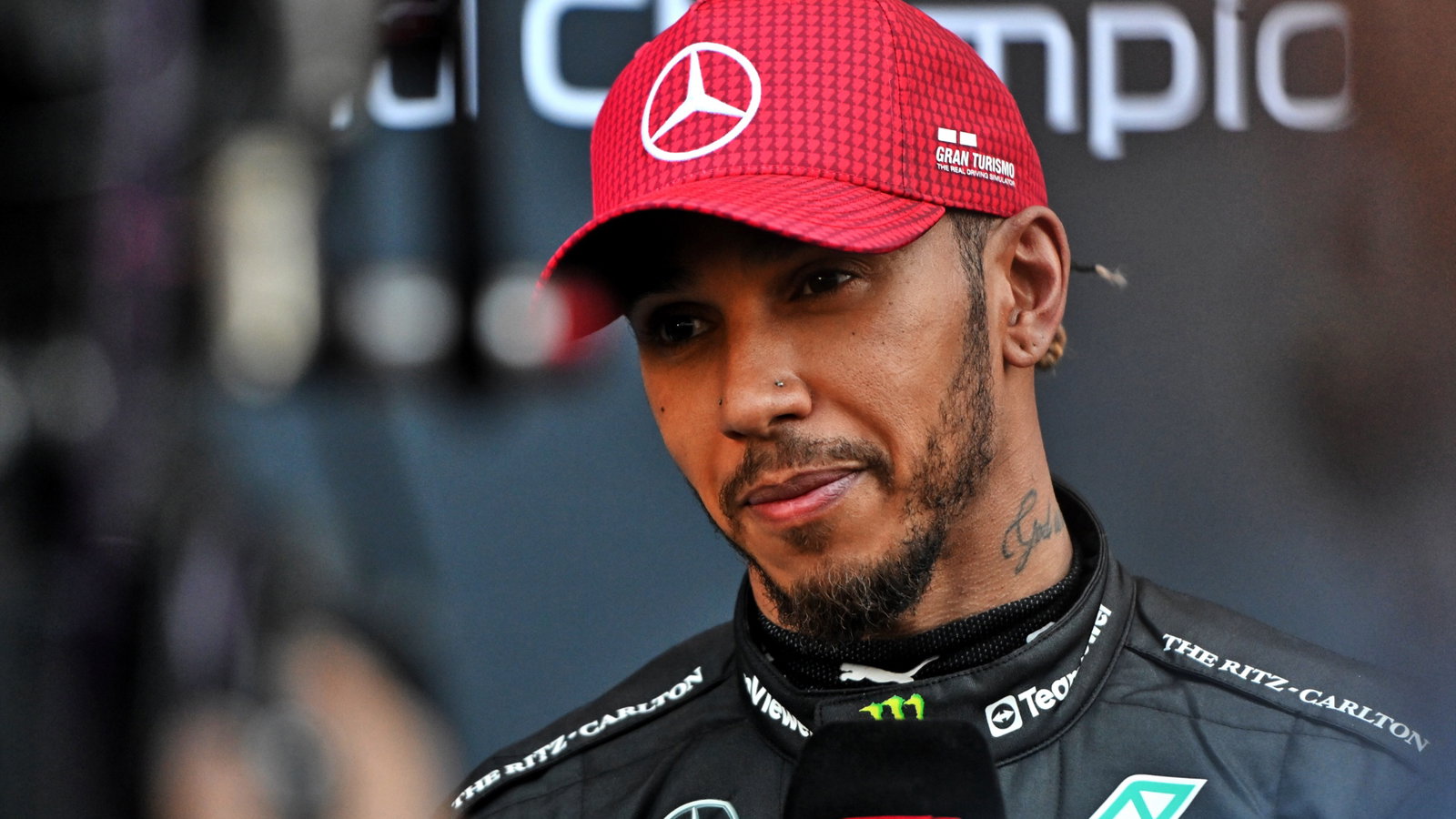 Lewis Hamilton (GBR) Mercedes AMG F1 in qualifying parc ferme. Formula 1 World Championship, Rd 19, United States Grand