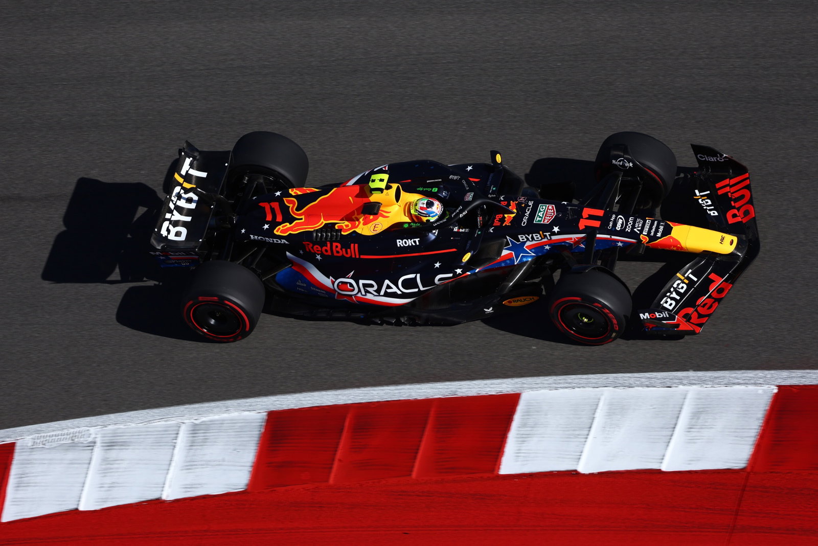 Sergio Perez (MEX) Red Bull Racing RB19. Formula 1 World Championship, Rd 19, United States Grand Prix, Austin, Texas,