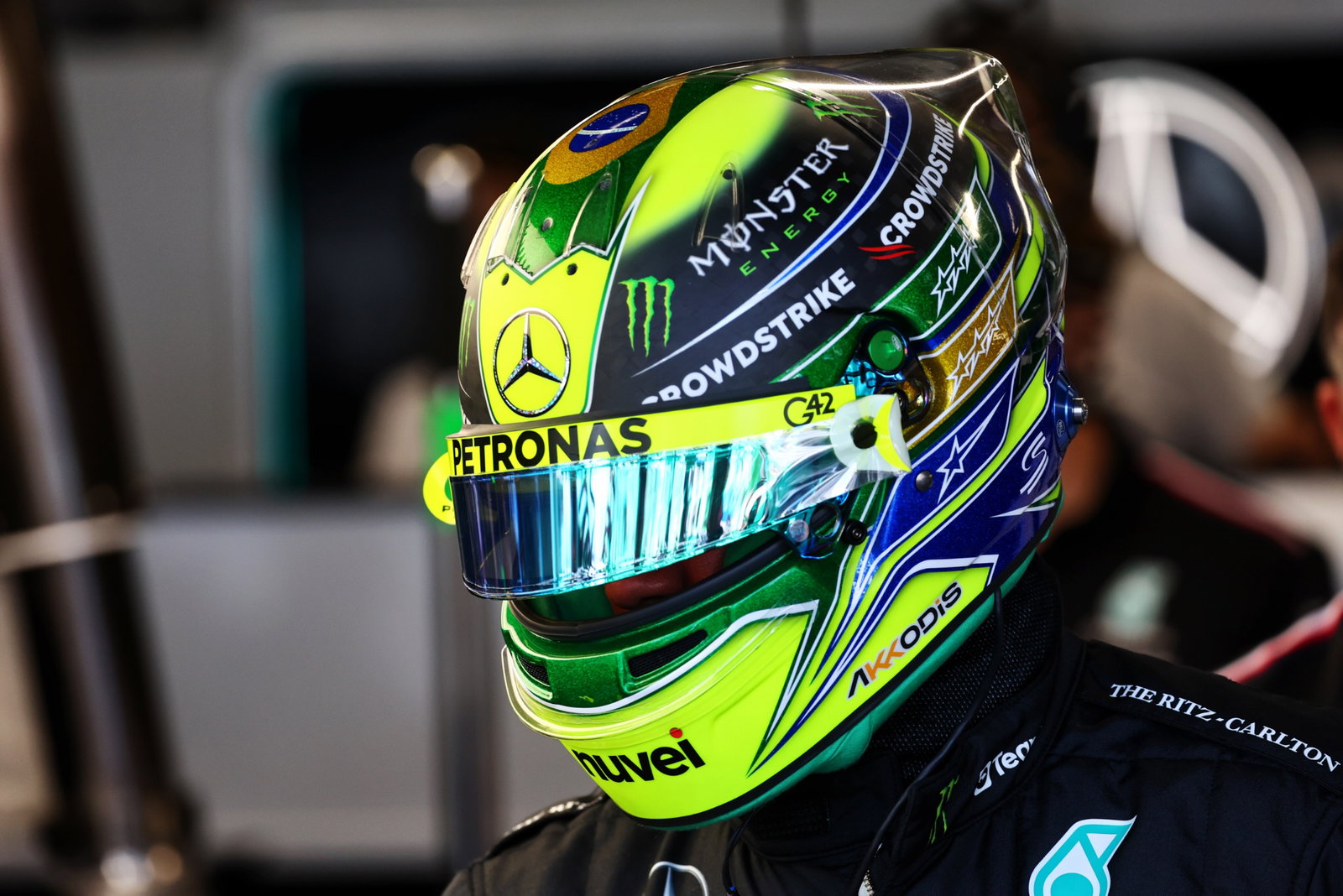 Lewis Hamilton (GBR) Mercedes AMG F1. Formula 1 World Championship, Rd 21, Brazilian Grand Prix, Sao Paulo, Brazil, Sprint