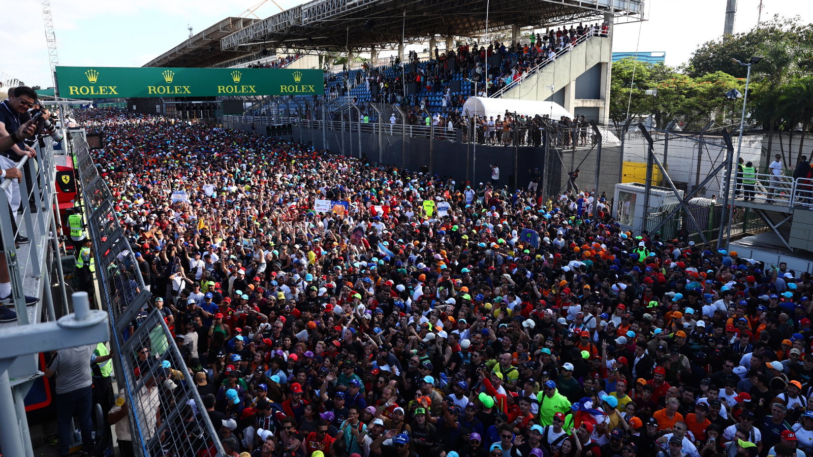Track invation during the podium. Formula