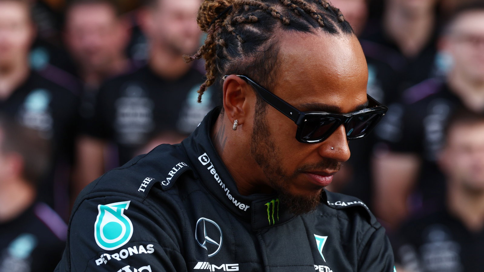 Lewis Hamilton (GBR) Mercedes AMG F1 at a team photograph. Formula 1 World Championship, Rd 23, Abu Dhabi Grand Prix, Yas
