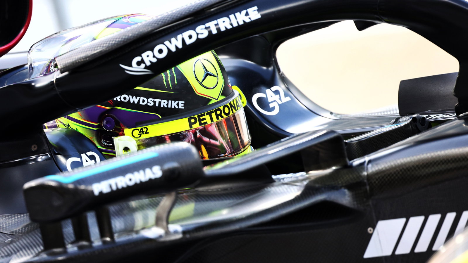 Lewis Hamilton (GBR) Mercedes AMG F1 W14 leaves the pits. Formula 1 World Championship, Rd 23, Abu Dhabi Grand Prix, Yas