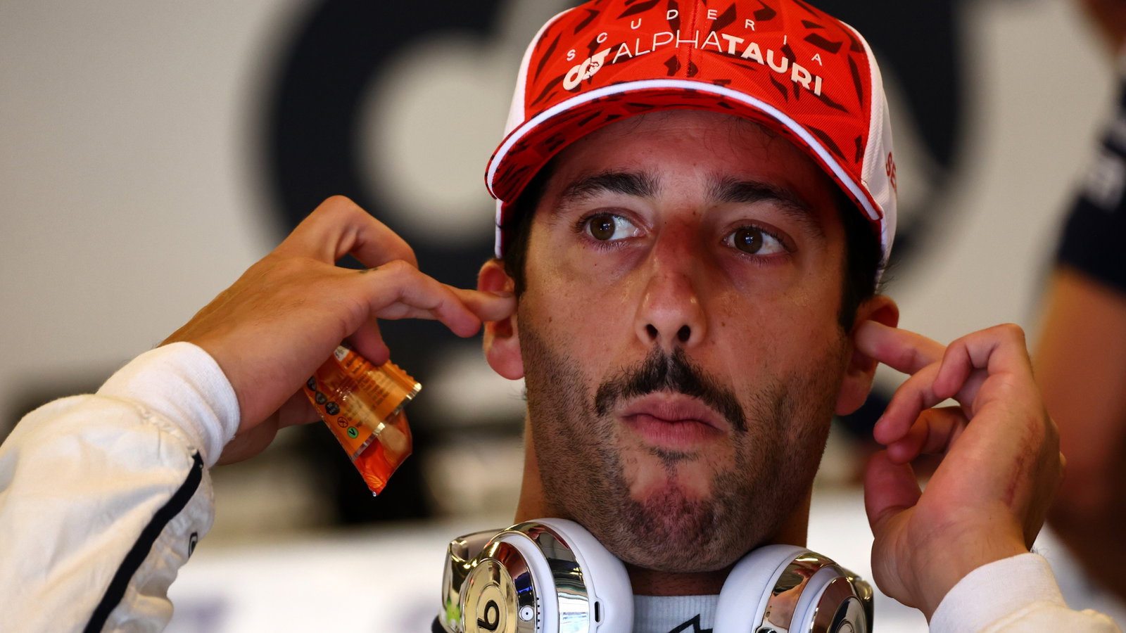 Daniel Ricciardo (AUS) AlphaTauri. Formula 1 World Championship, Rd 23, Abu Dhabi Grand Prix, Yas Marina Circuit, Abu