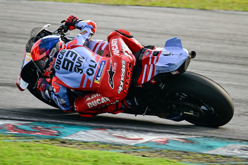 Marc Marquez breaks down his adaption to the Ducati GP23 | Crash.net