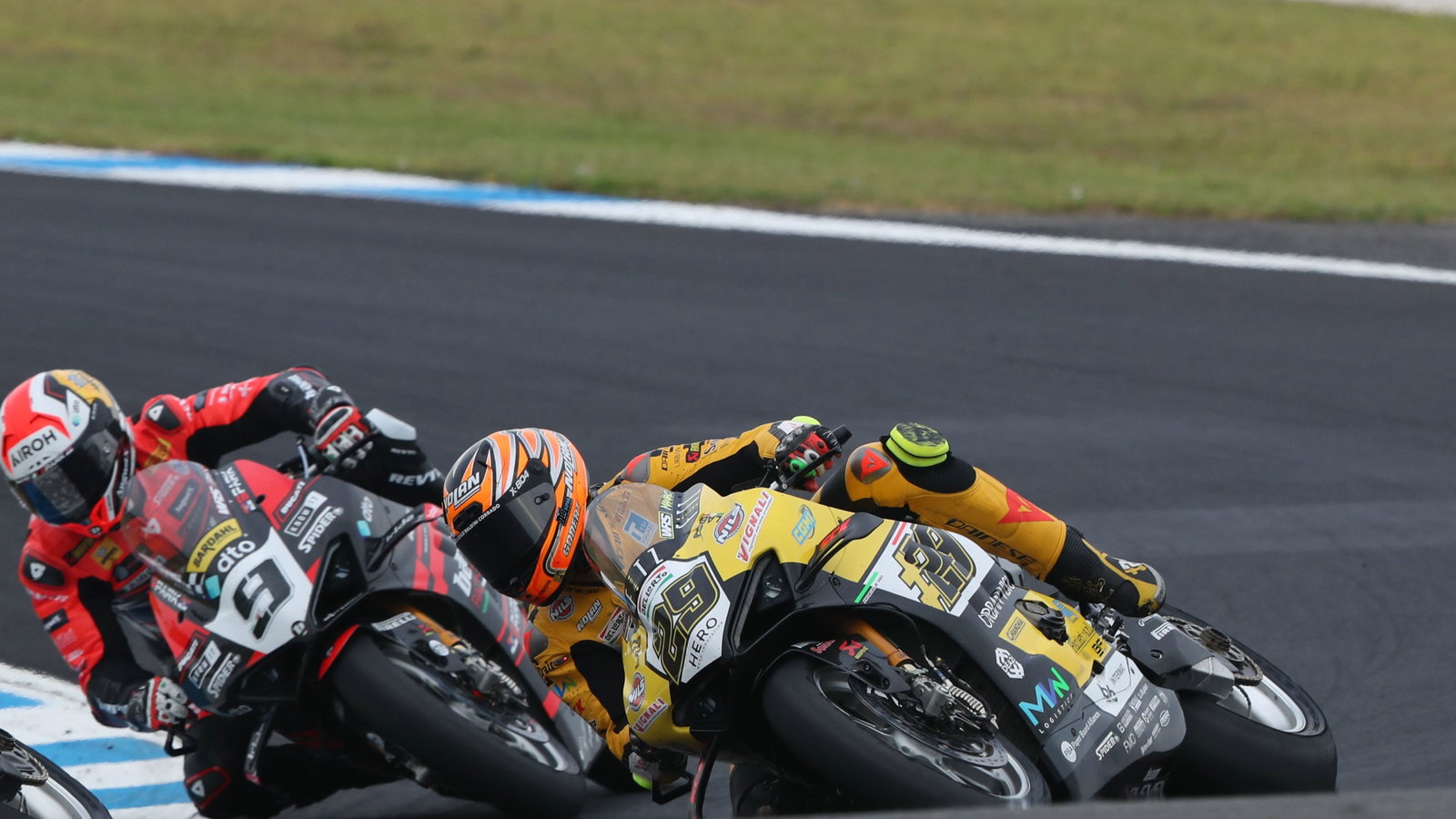 Andrea Iannone, Danilo Petrucci, race 2, Australian WorldSBK, 25 February