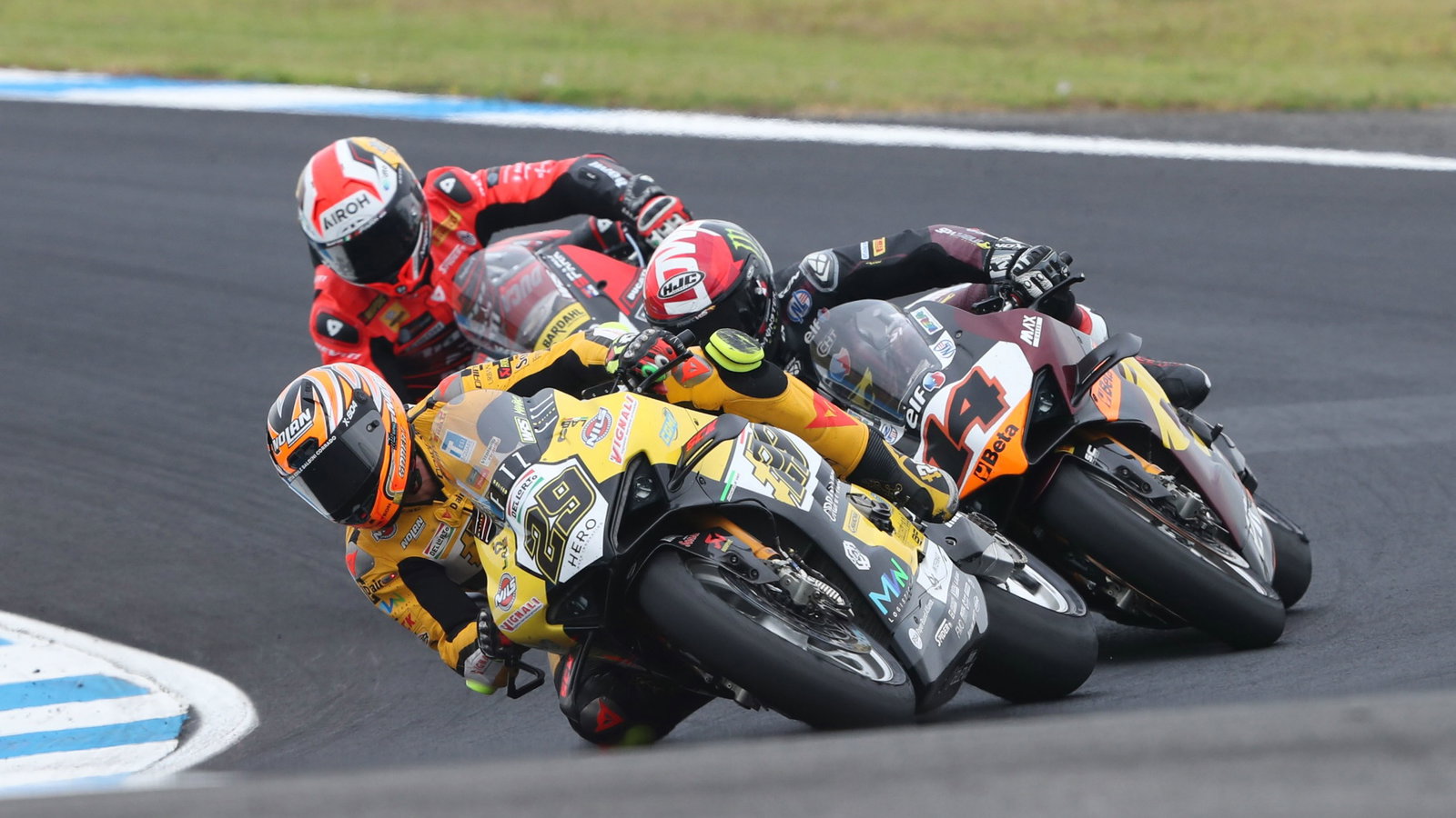 Andrea Iannone, race 2, Australian WorldSBK, 25 February