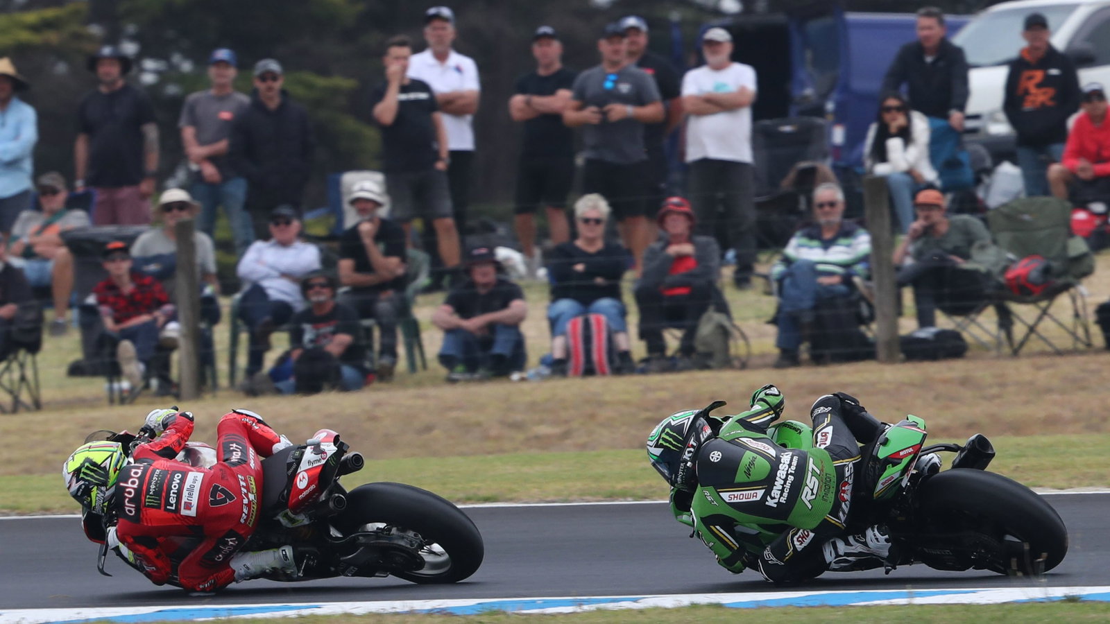 Alvaro Bautista, Alex Lowes, race 2, Australian WorldSBK, 25 February