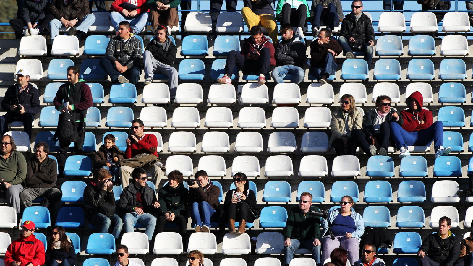 Fans in the grandstand.30.01.2014. Formula One Testing, Day Three, Jerez, Spain.