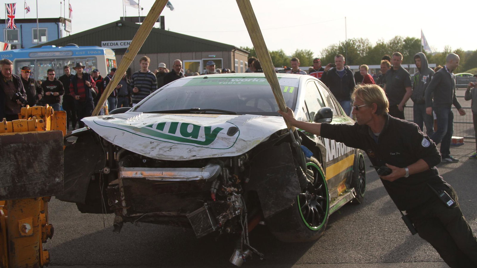 Simon Belcher (GBR) Handy Motorsport Toyota Avensis