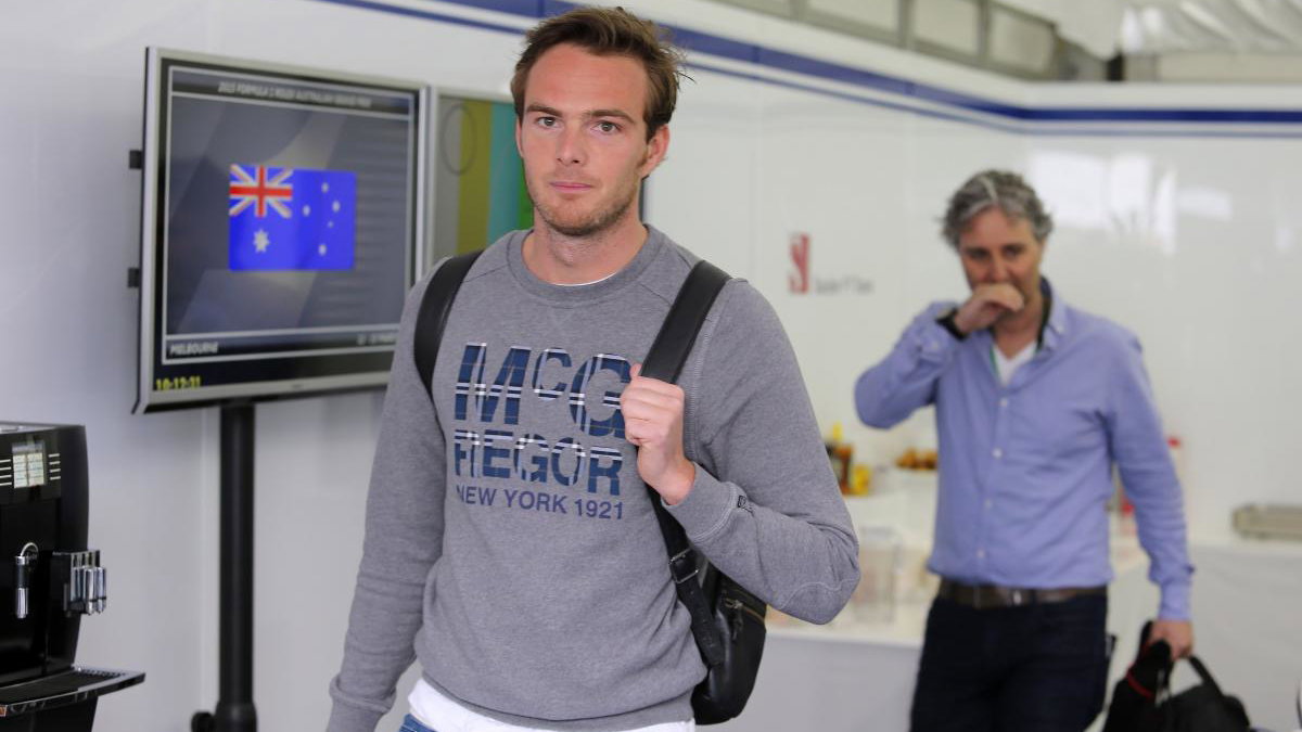 van der Garde reaches agreement, slams Sauber
