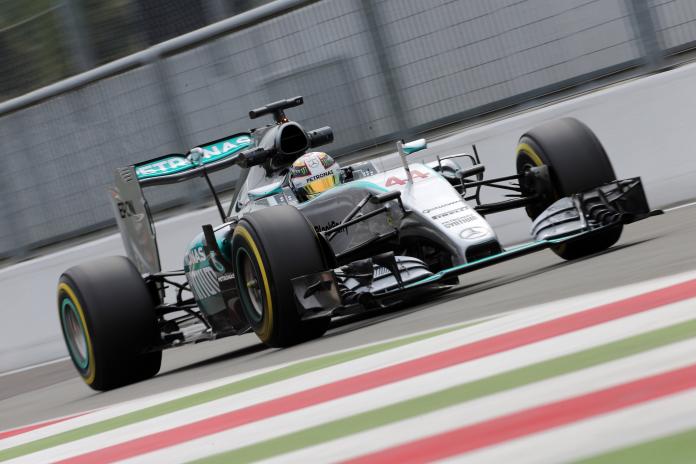 F1 Italian Grand Prix: Hamilton multiplies lead after Rosberg DNF