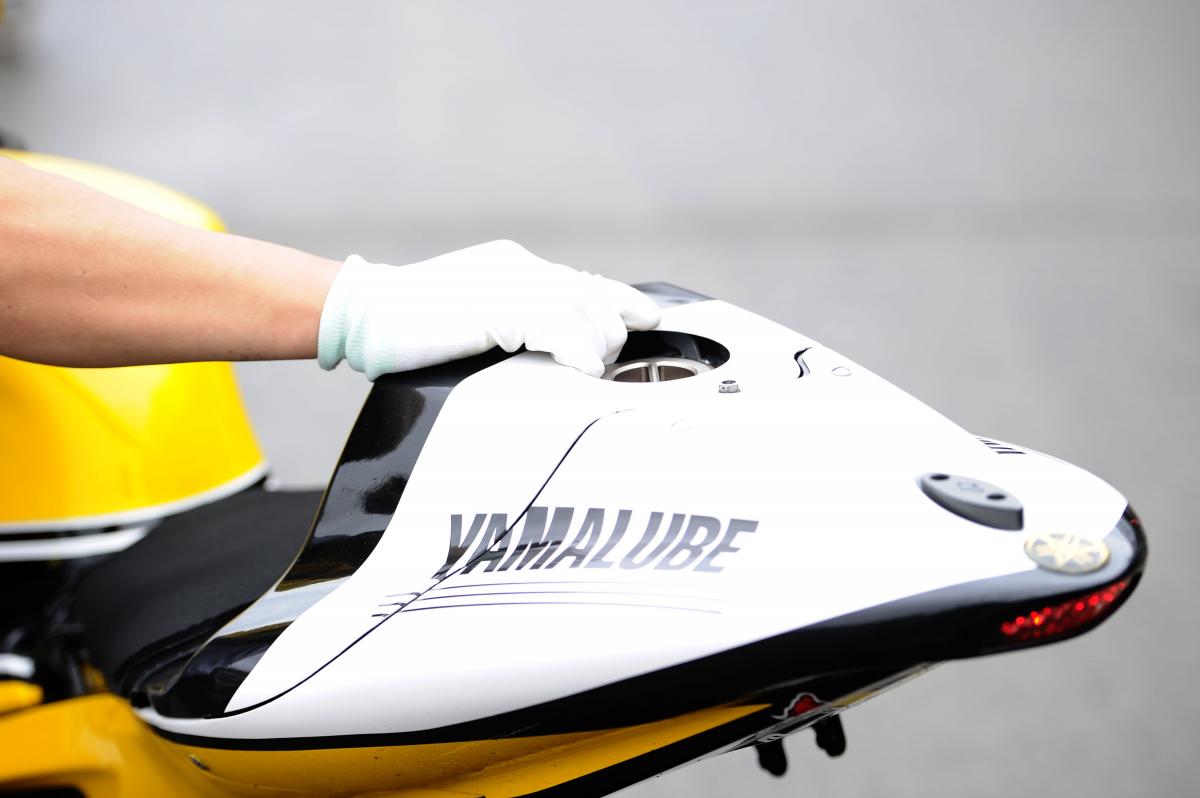 F1 ace Fernando Alonso rides MotoGP Honda