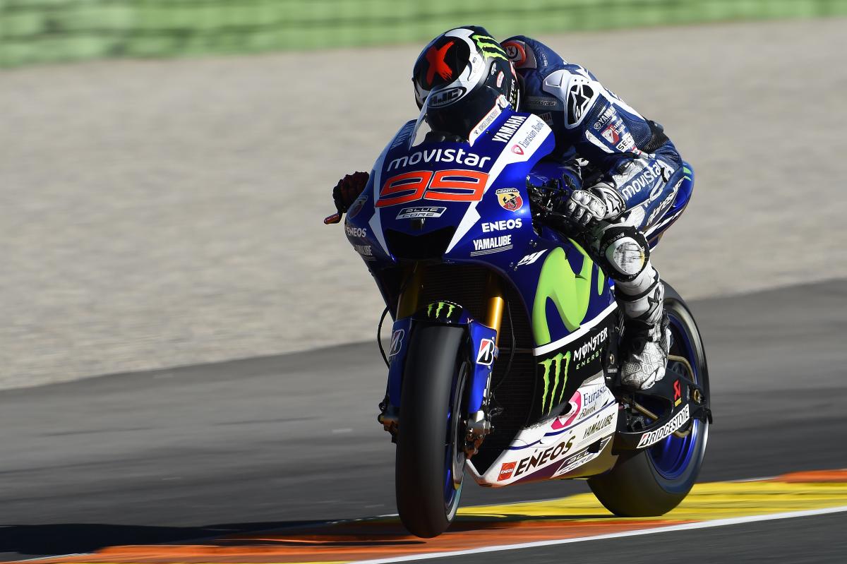 Valencia MotoGP Test: Rossi: Yamaha 'bit more in trouble' with Michelin