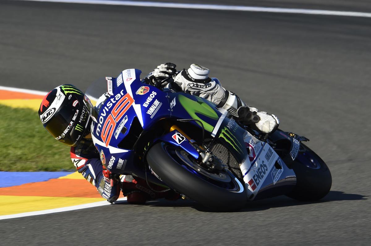 Valencia MotoGP Test: Rossi: Yamaha 'bit more in trouble' with Michelin