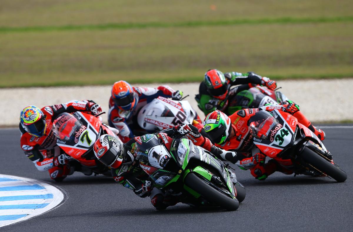 WSBK Phillip Island: Rea resists all-comers to kick off defence in style