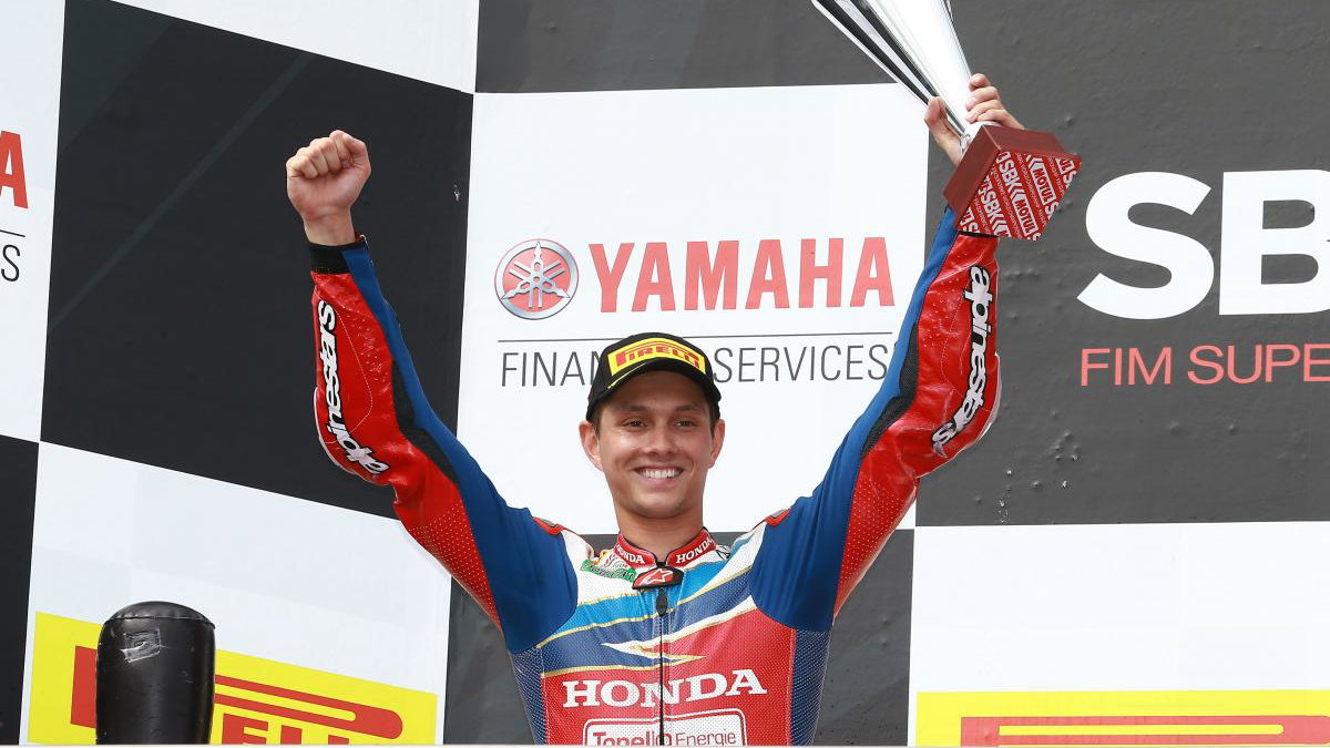 WSBK Assen, Netherlands: Rostrum repeat target for van der Mark at home event