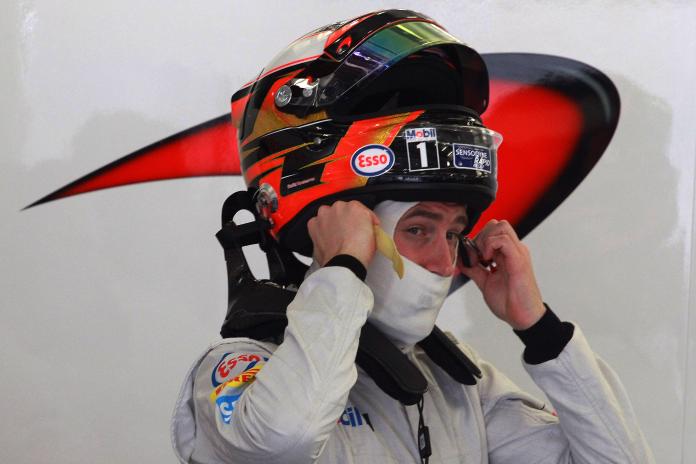 F1 Bahrain GP: Alonso reveals collapsed lung, rib fractures