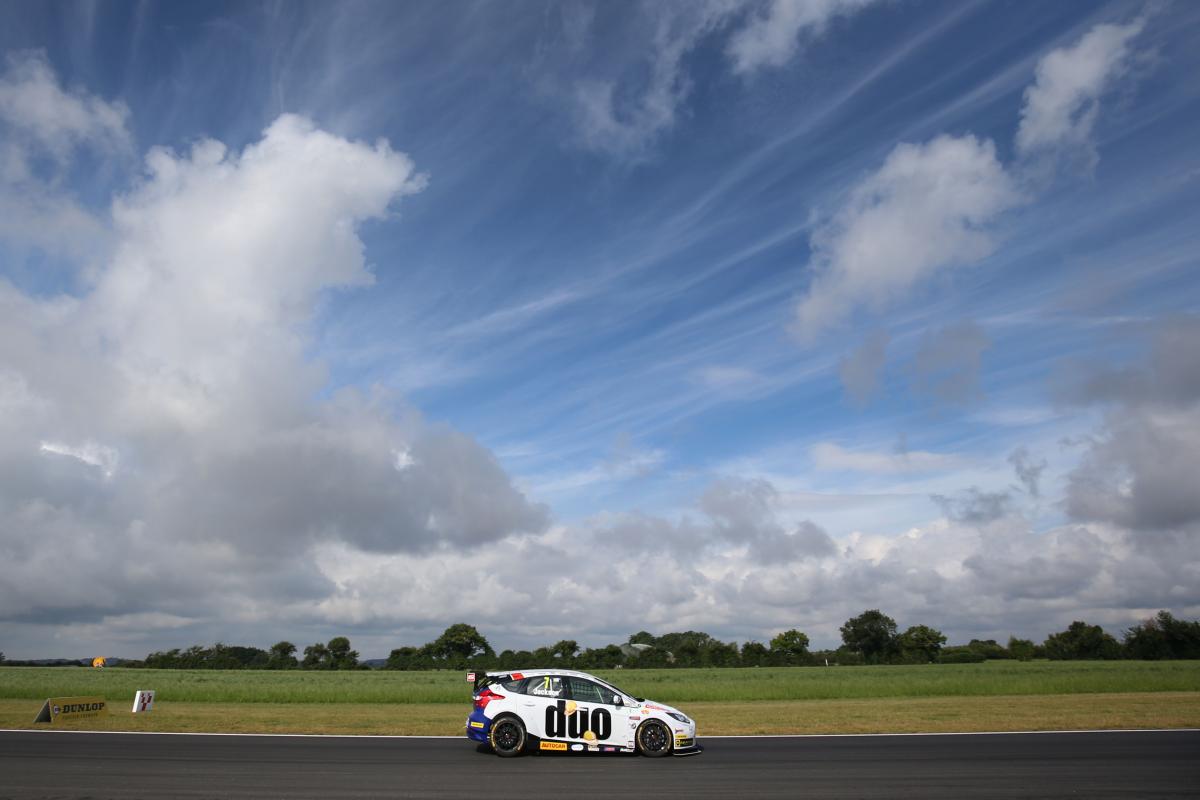 Snetterton: Jackson, Welch at odds over race two clash