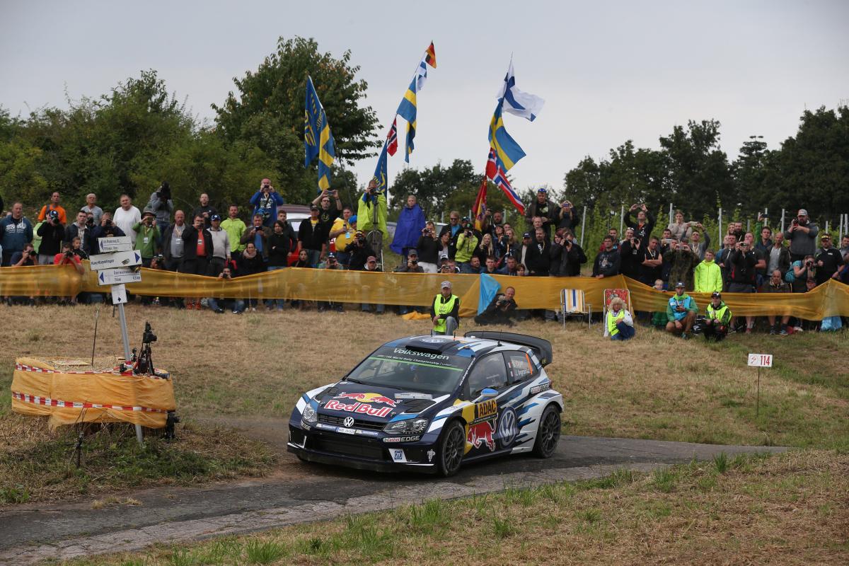 WRC Rallye Deutschland: Lefebvre crashes in SS10