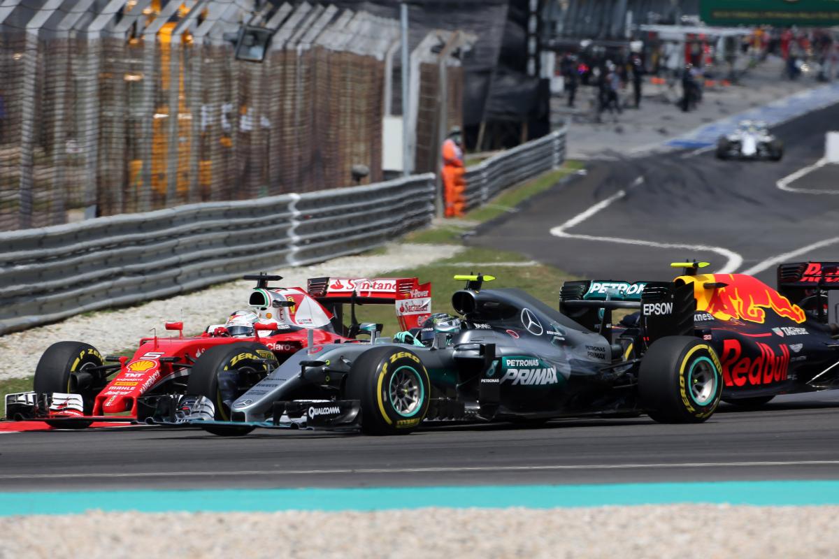 F1 Malaysian GP: Wolff slams 'nonsense' Rosberg penalty