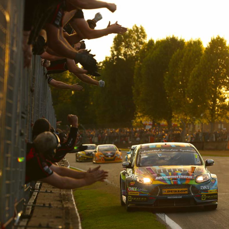 BTCC: Motorbase Performance retains Jackson for 2018