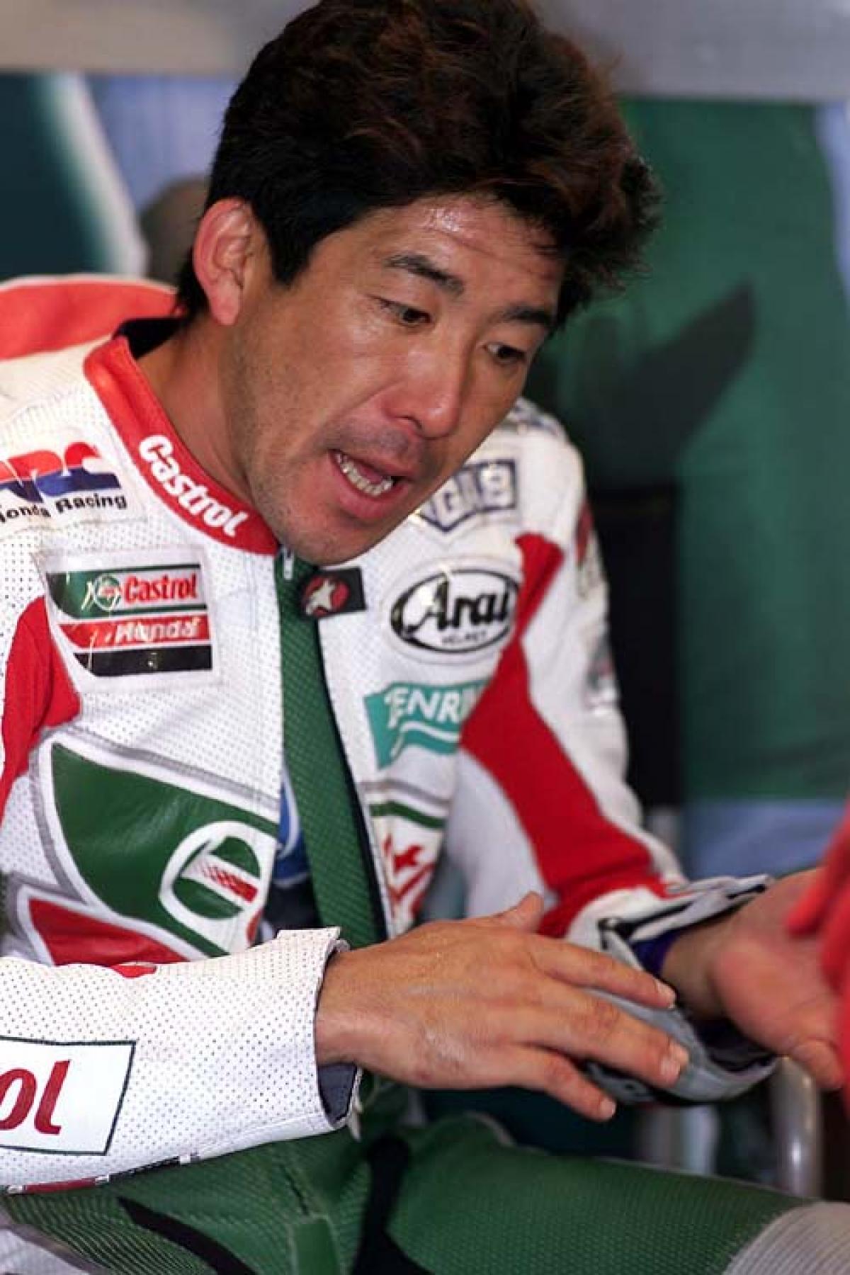 2002 World Superbike calendar unveiled.