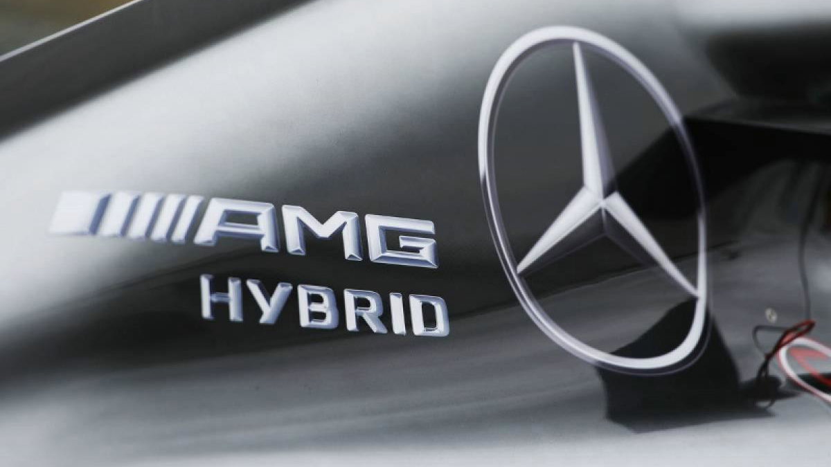 V6 turbo hybrids set to stay as engine cost cuts agreed