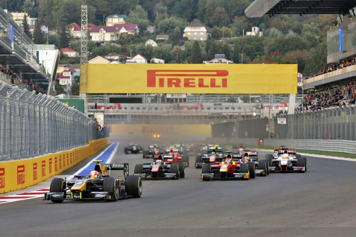 GP3: Race 1 'cancelled' after big F1 practice accident
