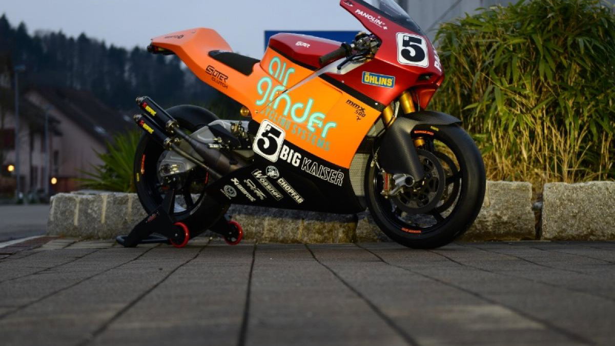 Ian Lougher to race 500cc Suter at Isle of Man TT