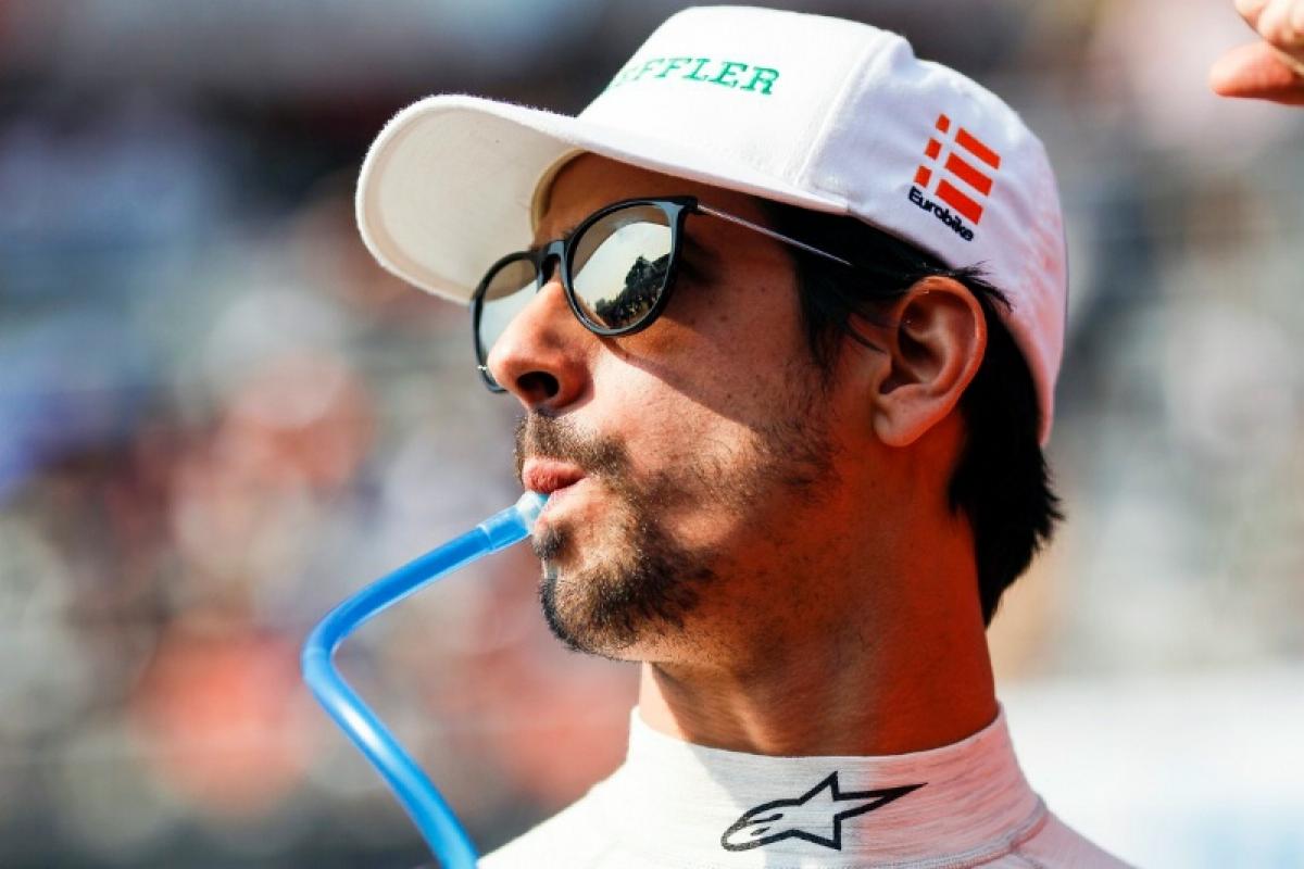 di Grassi takes championship lead with win after rivals' errors